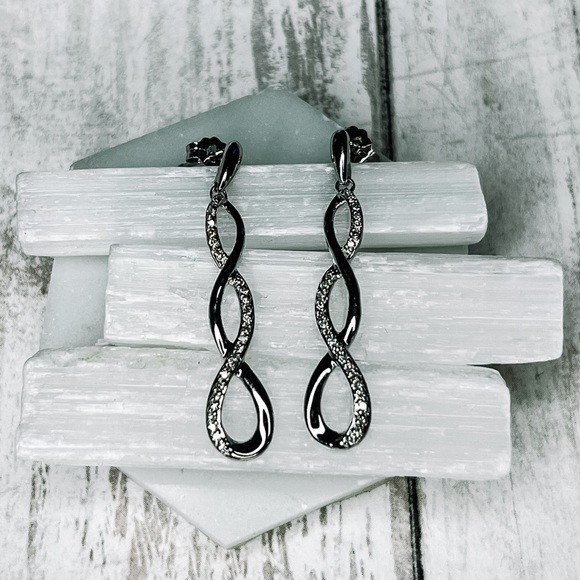 ✗ SOLD ✗ - Picture 1 of 4